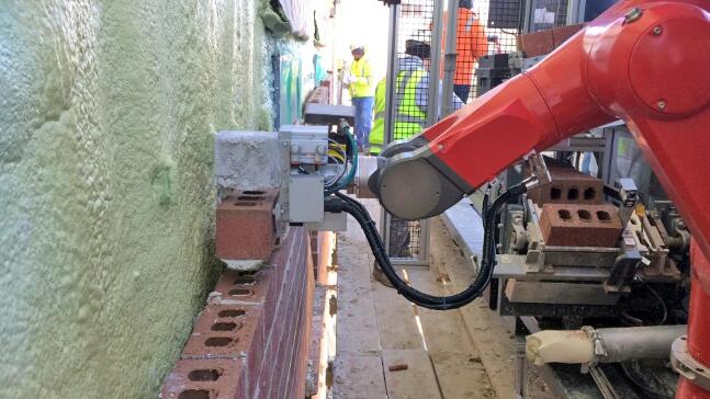 機(jī)器人將首先取代這7類工作 搬磚工危險(xiǎn)了